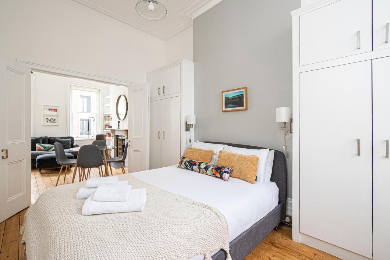 Chic Apartment Near Kensington Palace London Exteriör bild