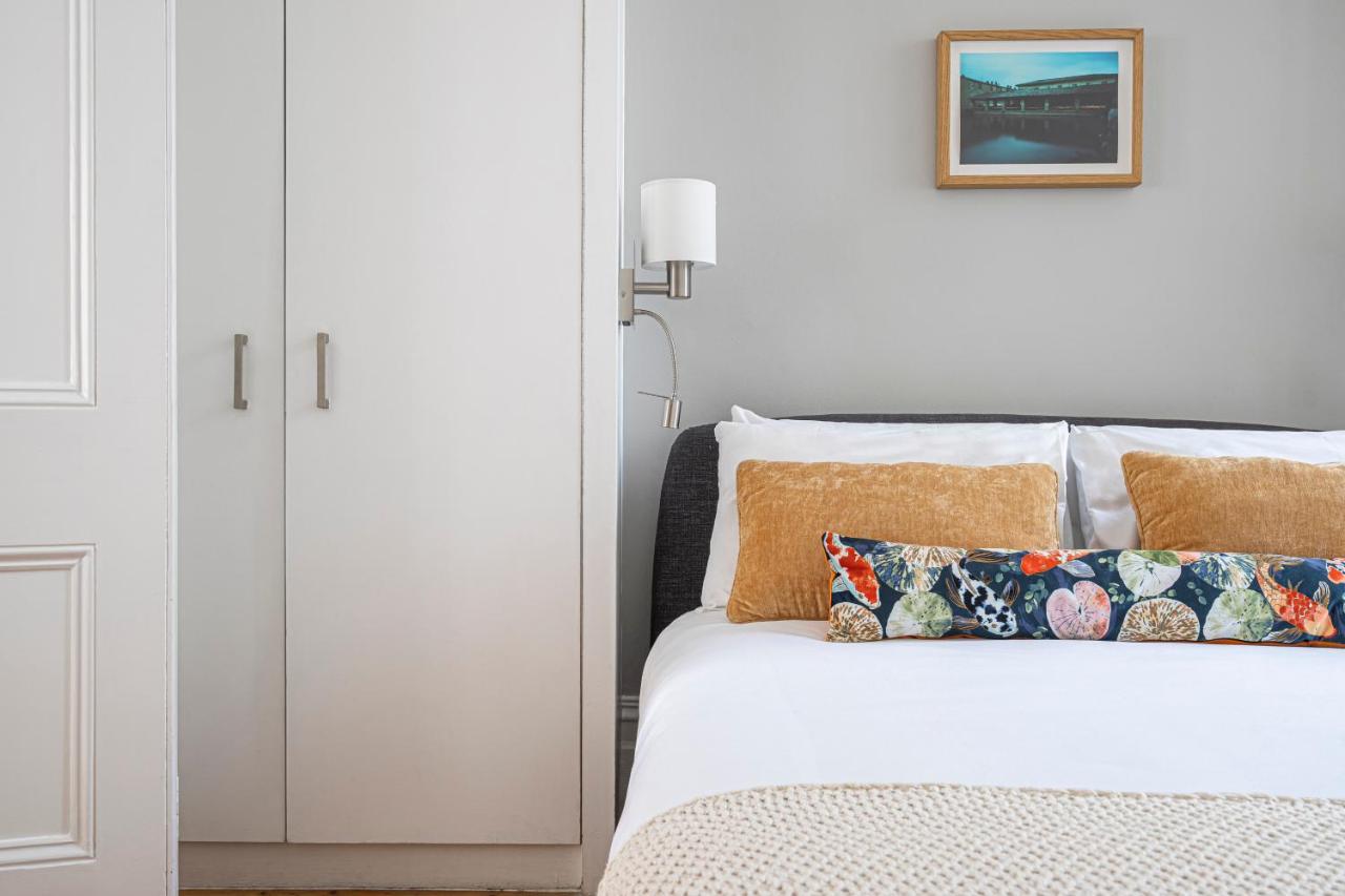 Chic Apartment Near Kensington Palace London Exteriör bild